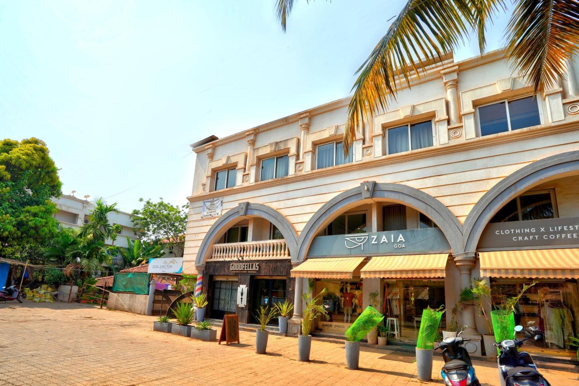 Luxurious Nirvana Apartments Vagator Exterior foto